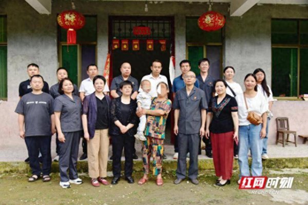 信通实盘 两省边界法院联手，2岁娃娃终于有了家